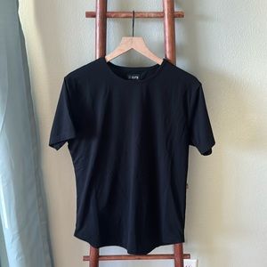 Mens Cuts Curve Hem Black T-Shirt Size L
